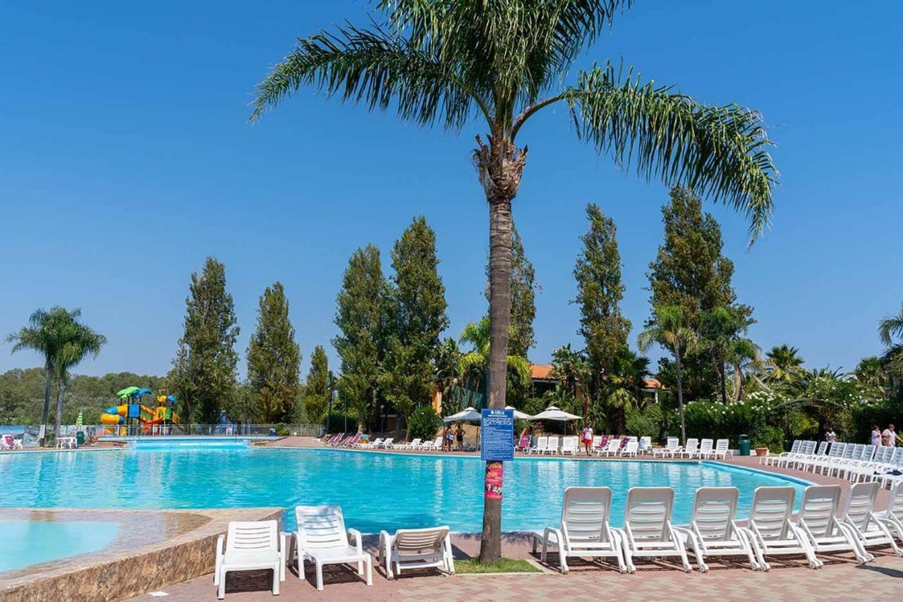 Minerva Club Resort & Golf Marina di Sibari Exteriör bild